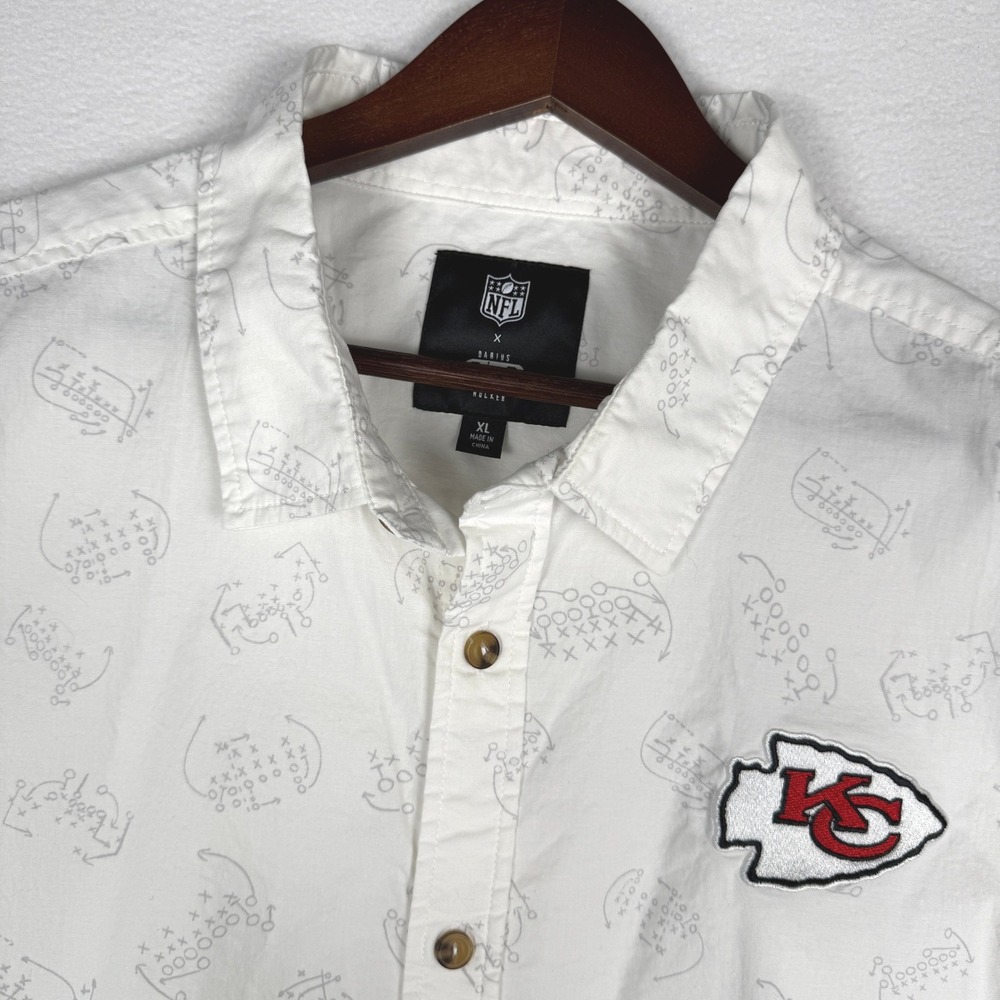 NFL x Darius Rucker Kansas City Chiefs Mens XL Football Play AOP Button Up Shirt